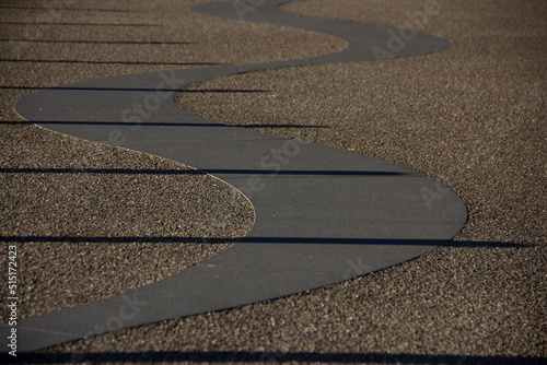 flooring horizontal lines in the park