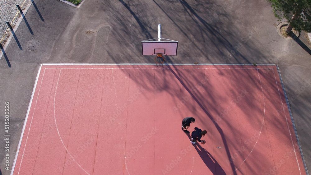 playing basketball in af1