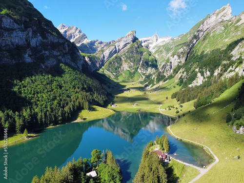 Appenzell, Schweiz: Panorama am Seealpsee