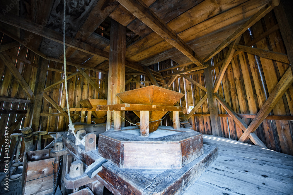 Hydraulic mill or water mill 22