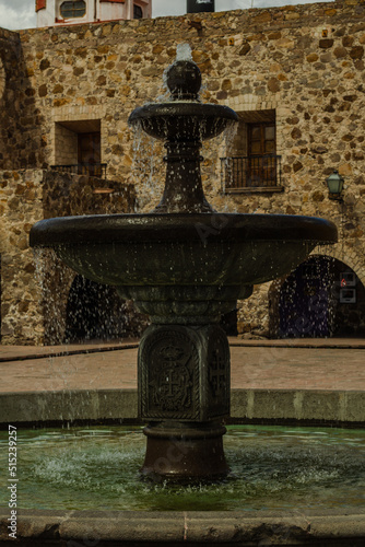 Fuente Plaza Aránzazu 
