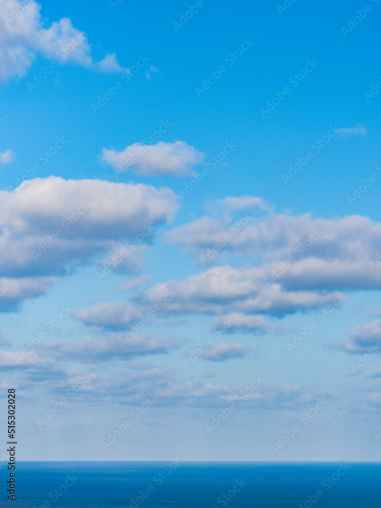 水平線と雲