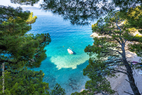 Obraz na płótnie view on azure bay in Brela on Makarska riviera in Dalmatia in Croatia w salonie