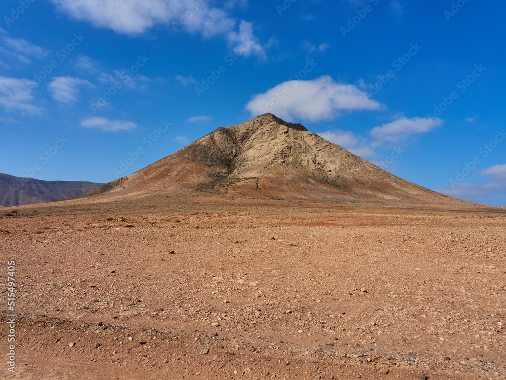 Volcán y montañas de Fuerteventura