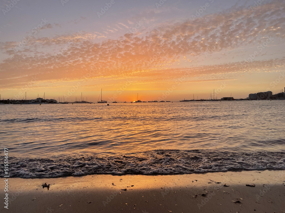 Obraz premium sunset at the beach
