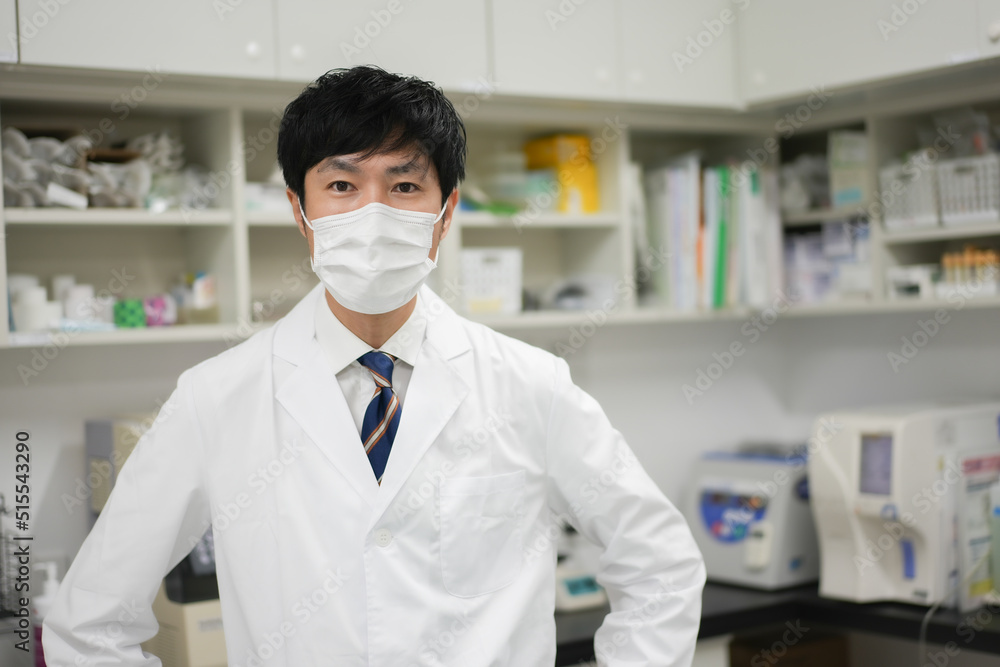病院のお医者さん男性 病院のお医者さん男性