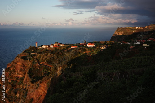 Pôr-do-sol na ravina - Ilha da Madeira photo