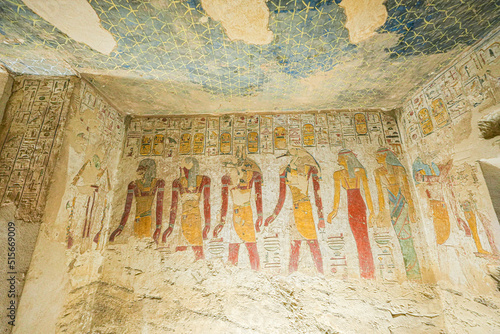 Valle de los Reyes, Luxor Egipto photo