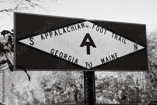 Fotobehang Appalachian Foot Trail Georgia to Maine sign black and white