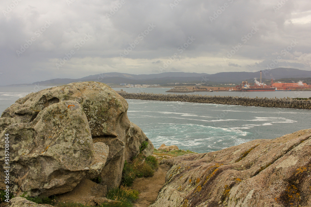 Obraz premium eroded rocks on the coast