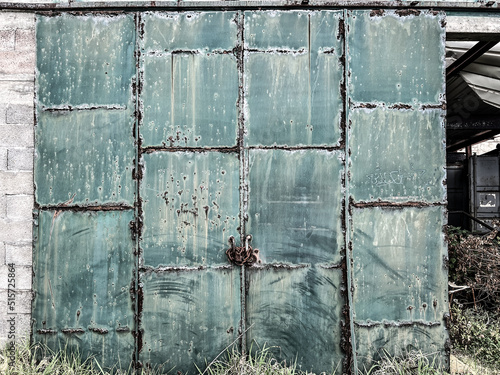 Verrostete Eisentür