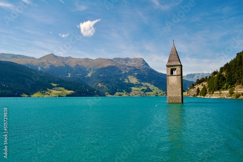 Reschenpass Kirche