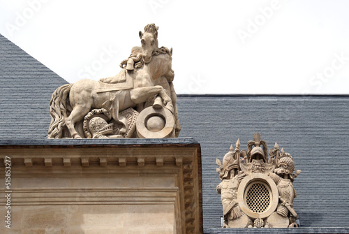 detail of the Louvre facade 