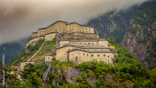 Die Festung von Bard im Aostatal in Italien