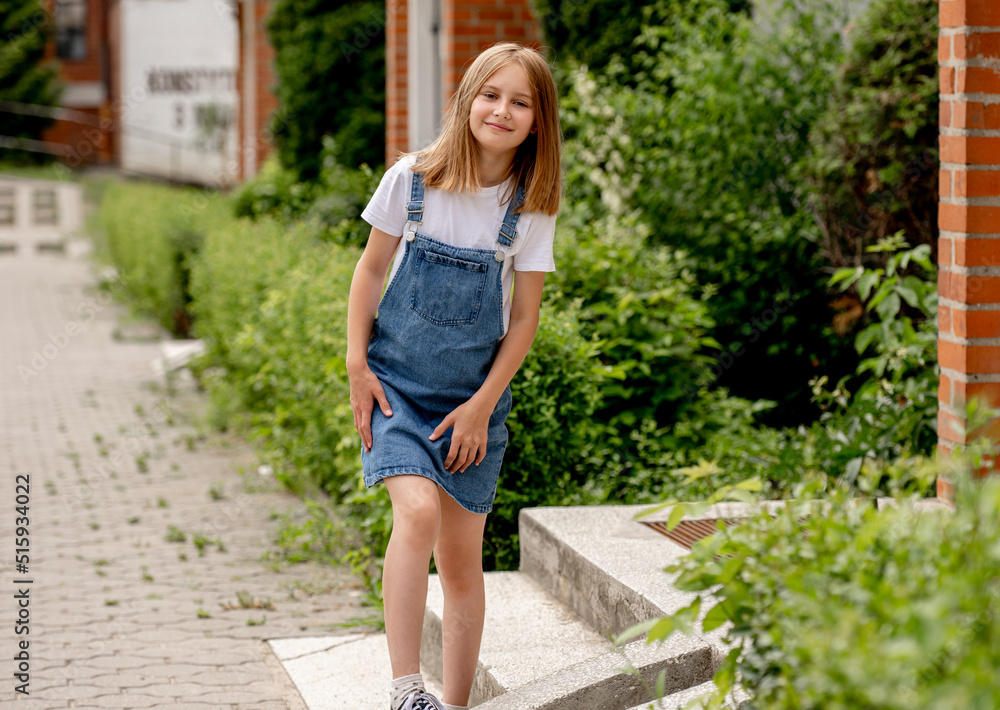Preteen girl in city Preteen girl in city