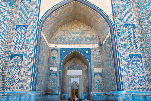 Bibi-Khanum cathedral mosque, architecture of Samarkand, asia, Uzbekistan photo