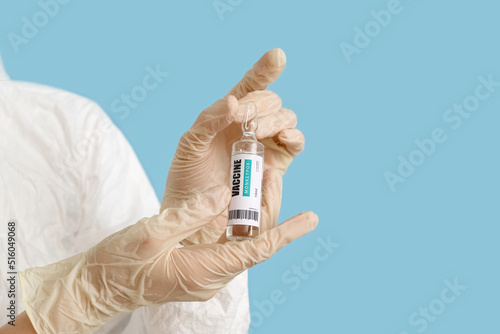 Scientist with monkeypox va...