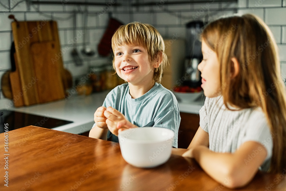 child girl boy kid brother sister food breakfast strawberry fruit berry fresh diet vitamin health healthy eating kitchen snack morning child girl boy kid brother sister food breakfast strawberry fruit berry fresh diet vitamin health healthy eating kitchen snack morning