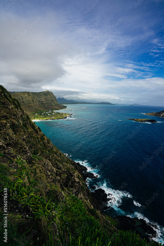 coast of the hawaiian sea