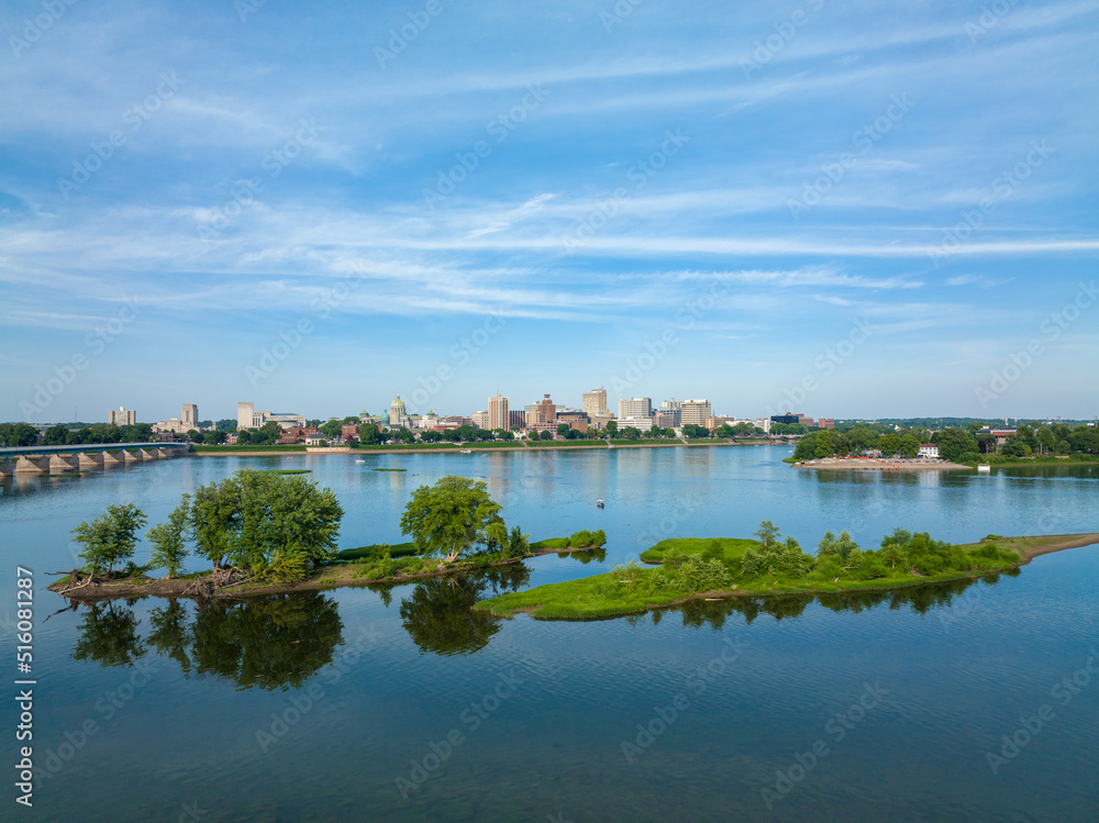 Fototapeta premium Harrisburg Capital and Susquehanna River