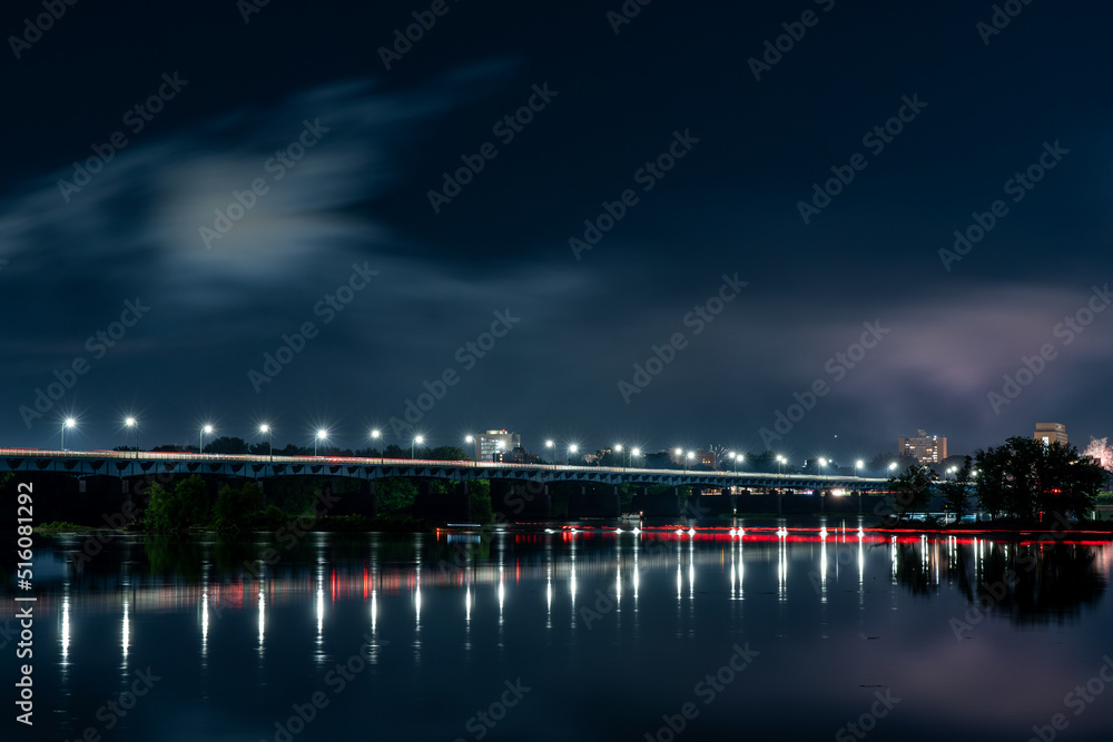 Fototapeta premium Harvey Taylor Bridge at Night