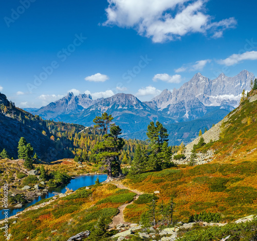 Fototapeta Naklejka Na Ścianę i Meble -  Autumn Alps mountain lake Spiegelsee or Mittersee or Mirror Lake, Austria.