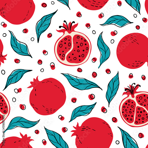 Seamless pattern with red pomegranates and pomegranate slices. Hand drawn pomegranates pattern on white background. for fabric, drawing labels, print, wallpaper of children's room, fruit background