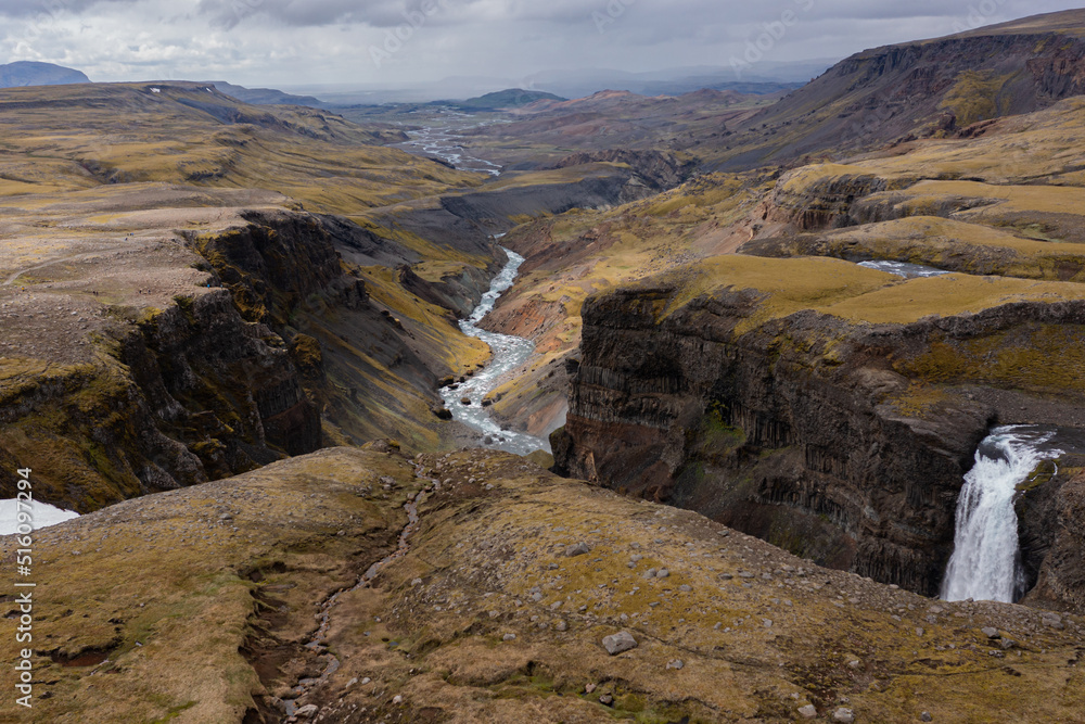 Fototapeta premium view of the mountains in Iceland