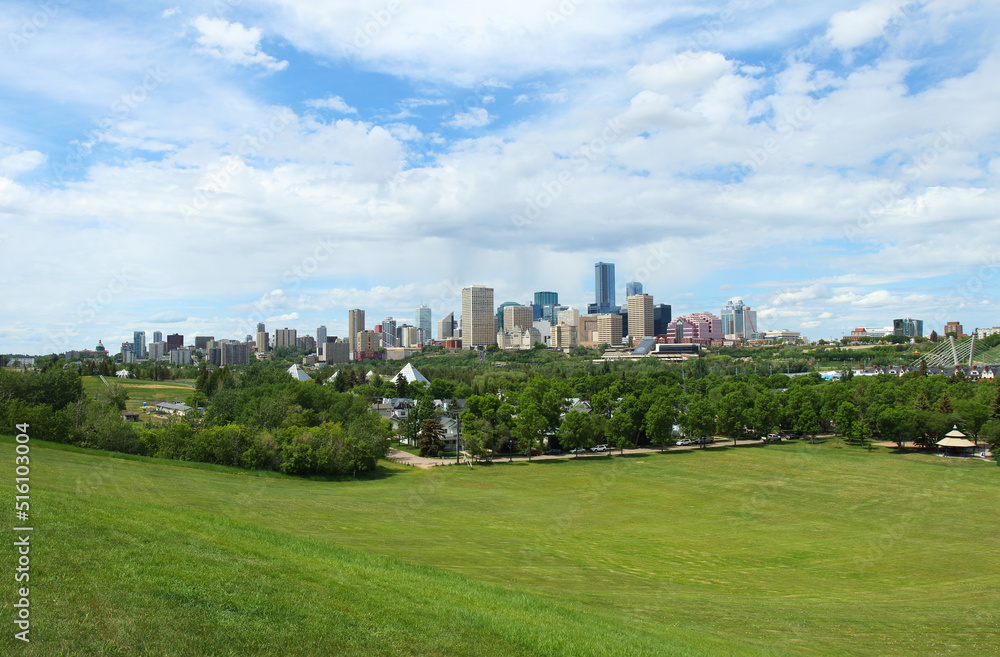 Fototapeta premium Cityscape of Edmonton, Alberta, Canada, during summer. 