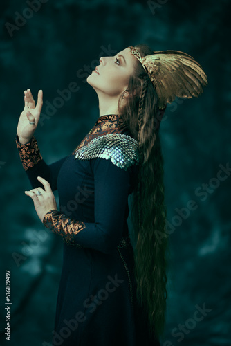 Fotobehang divine scandinavian goddess