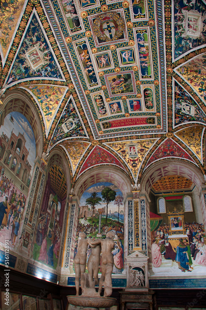 Interior of the Duomo di Siena, Tuscany, Italy