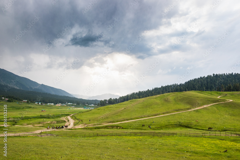 Fototapeta premium Gulmarg has is one of the best ski terrains in the world, Panoramic shot of Gulmarg located in the states of Jammu and Kashmir, India.