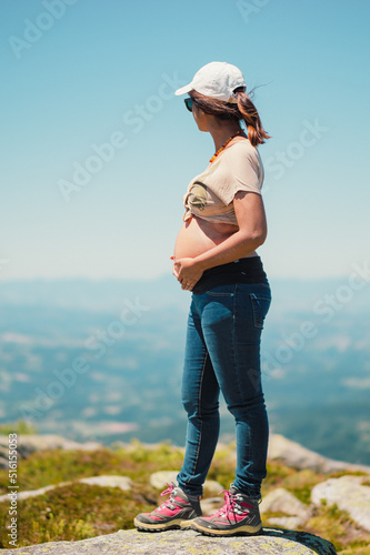 Femme enceinte Pierre-sur-Haute