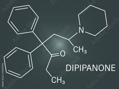 Skeletal formula of Dipipanone opioid analgesic drug molecule.