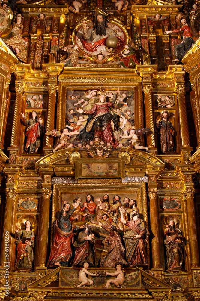 Basilica Santa Maria de la Asuncion reredos