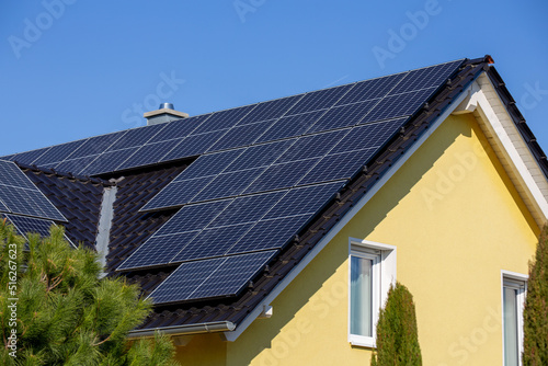 Einfamilienhaus mit Solaranlage bzw. Photovoltaikanlage