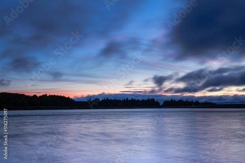 Sunrise on the lake © Robert Sobucki