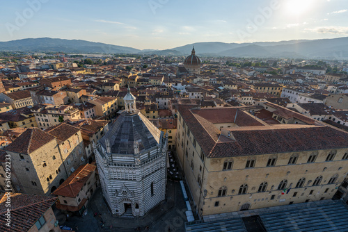 Photos Pistoia - Vista dal campanile - Battistero - Cupola Santuario Basilica della Mad