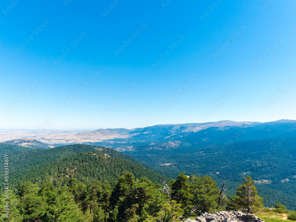 Fototapeta premium Views from the mountains of the Sierra de Guadarrama.