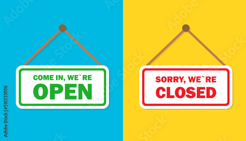Open and closed sign set icon