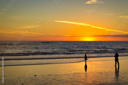silhouette of a person on the beach © Rodrigo