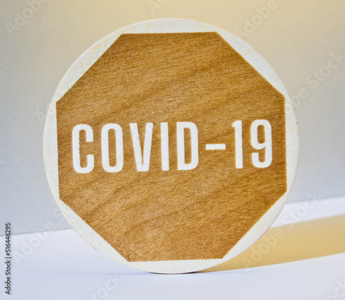 COVID-19 choroba koronawirusowa wygrawerowana ikona