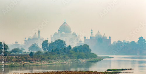 Sticker Amazing  view in fog of  greatest Taj- Mahal buildijng in agra