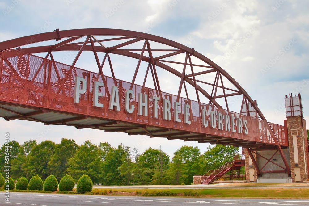 Obraz premium Peachtree Corners sign in Norcross Georgia