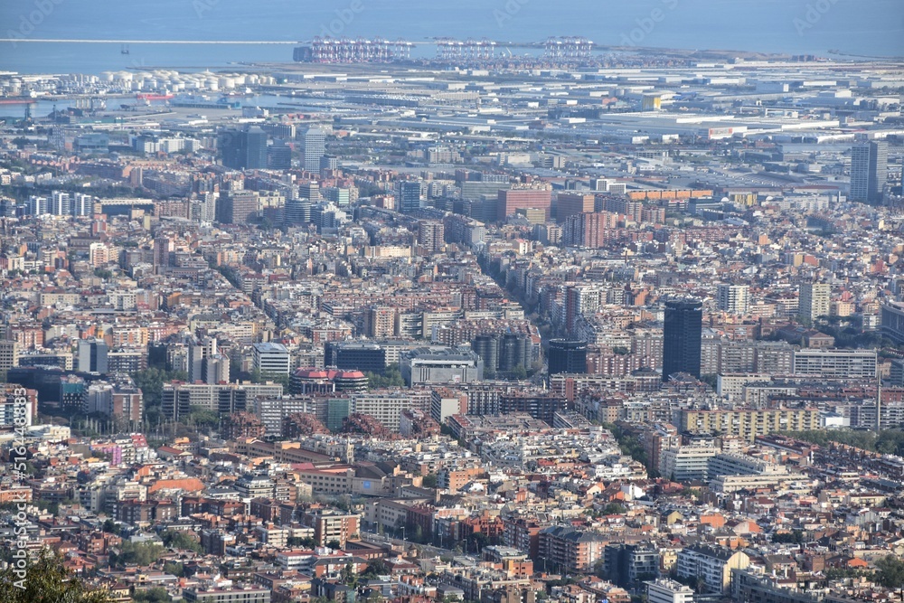 Fototapeta premium city aerial view, Barcelona 