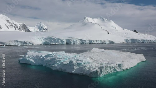 Wallpaper Mural Global warming. Climate change. Warming temperatures gradually melt glaciers with Global climate warming. Antarctica Melting Blue Water Iceberg. Antarctic Ocean Environment. Torontodigital.ca