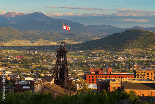 Fotografia Headframes of Butte, Montana, remnants of mines of the early 1900's