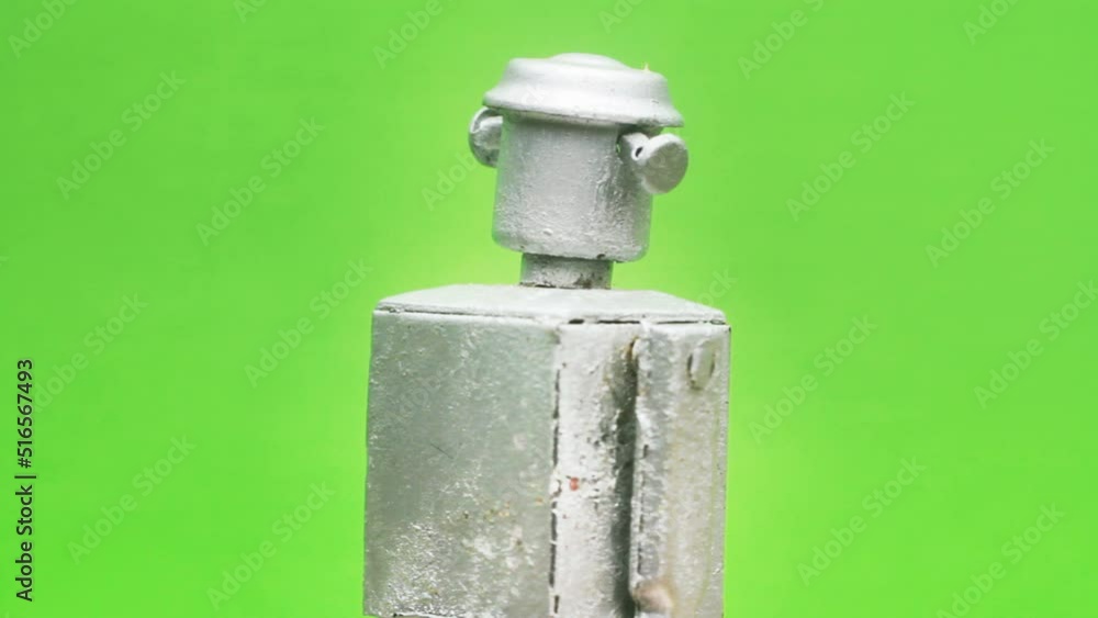 Retro tin robot rotation green screen loop Retro tin robot rotation green screen loop