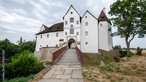 Obraz na plátně Poustka, Czech Republic / Karlovy Vary Region - 06 24 2022: Seeberg Castle