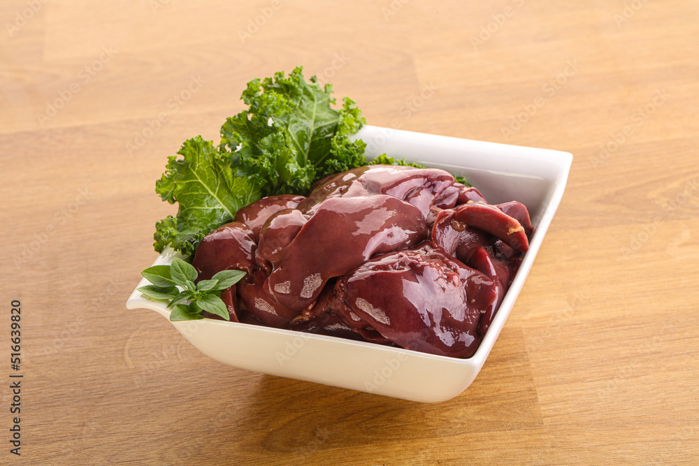 Raw chicken liver in the bowl